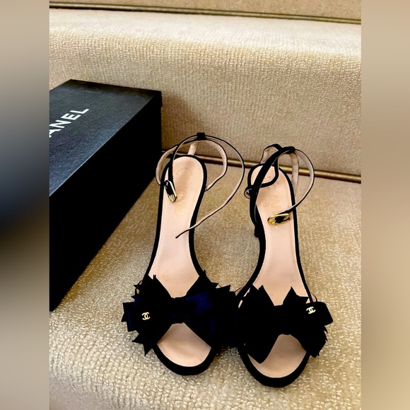 Chanel kitty heel - Picture 1 of 7